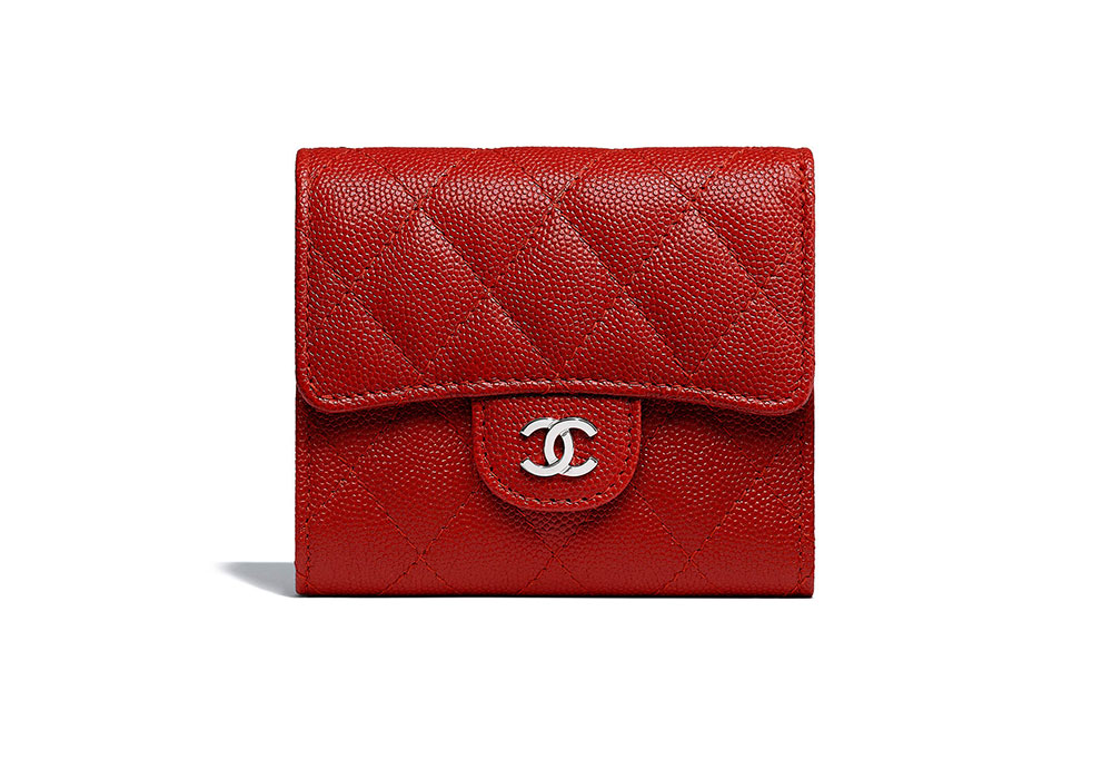 CHANEL CLASSIC SMALL FLAP WALLET vs LOUIS VUITTON VICTORINE WALLET  COMPARISON REVIEW 