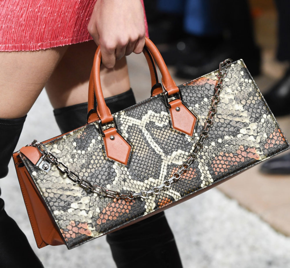 Louis Vuitton’s Cruise 2019 Runway Bags Include a Cute Collab with Grace Coddington - PurseBlog