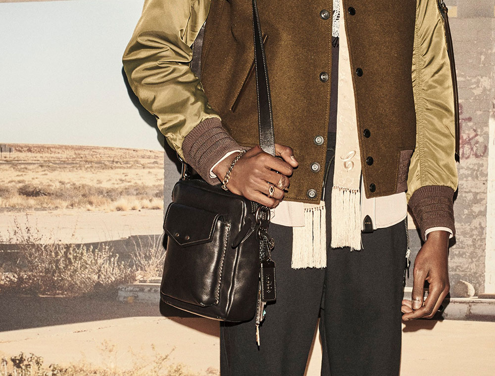 Coach&#39;s Resort 2019 Collection Focuses on Mixed Media and Lots of New Shoulder Bag Styles ...