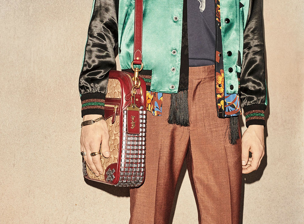 Coach&#39;s Resort 2019 Collection Focuses on Mixed Media and Lots of New Shoulder Bag Styles ...