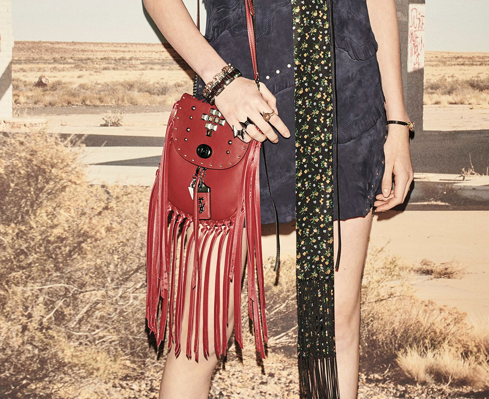 Coach&#39;s Resort 2019 Collection Focuses on Mixed Media and Lots of New Shoulder Bag Styles ...