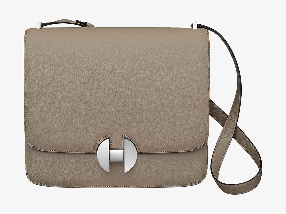 Introducing the Hermès 2002 Bag, Available to Buy Online for the First ...