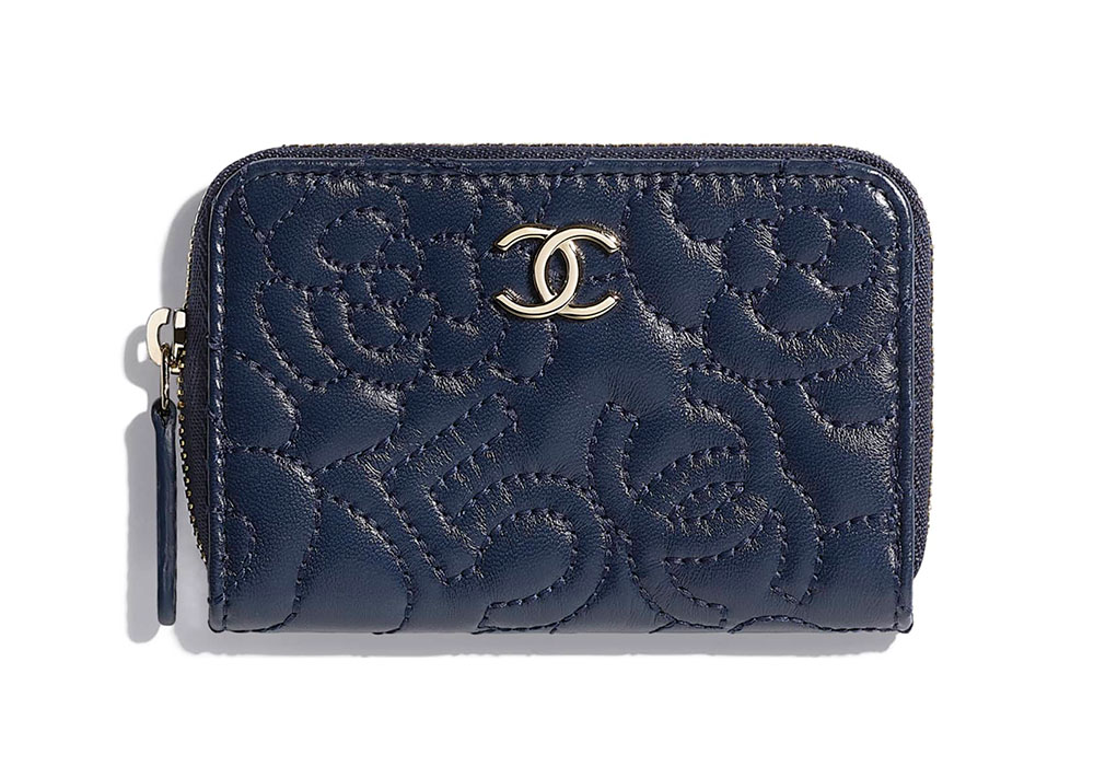Chanel Pre Owned 2009 CC logo coin purse - ShopStyle Wallets & Card Holders