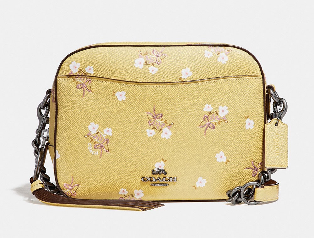 If You Don't Have a Camera Bag in Your Closet, You Need One 3 Coach Camera Bag