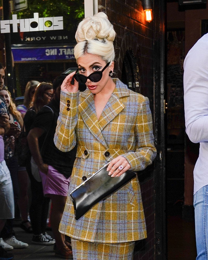 Unit-le-immShops - Lady Gaga Has Been All Over NYC Lately