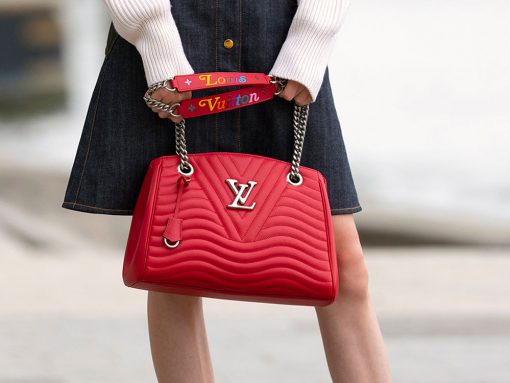 Louis Vuitton’s New Wave Bags are a Surprising New Direction for the ...