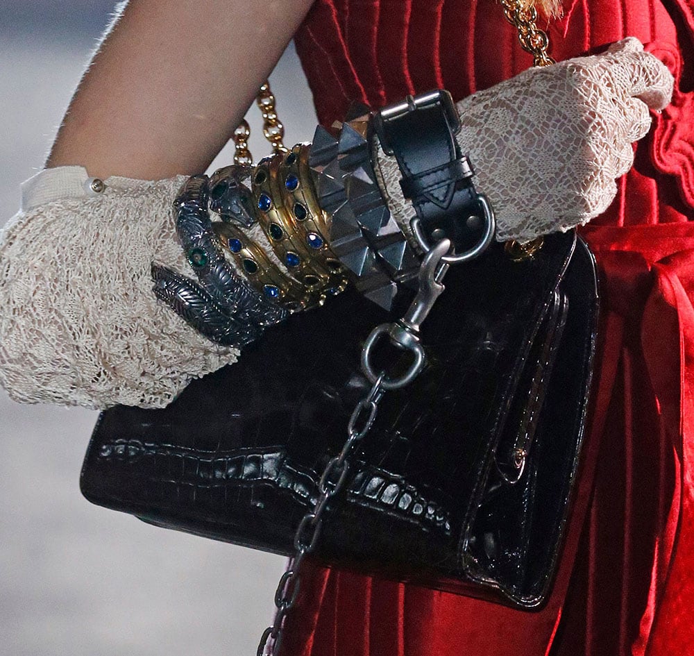 We Finally Have Bag Photos from Gucci’s Spring 2019 Runway Show - PurseBlog