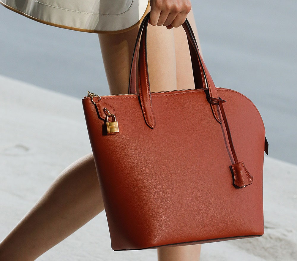 Hermès Explores Its Casual Side with Its Spring 2019 Runway Bags - PurseBlog