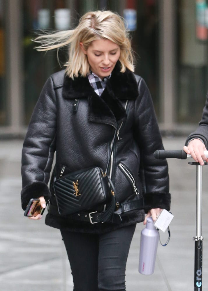 Celebs Do a Suspiciously Good Job of Showcasing Their Chloé and Saint  Laurent Bags - PurseBlog