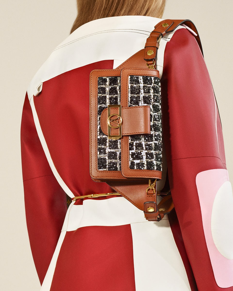 Get a Sneak Peek at New Louis Vuitton Bags in the Brand's Spring 2019 Ad  Campaign - PurseBlog