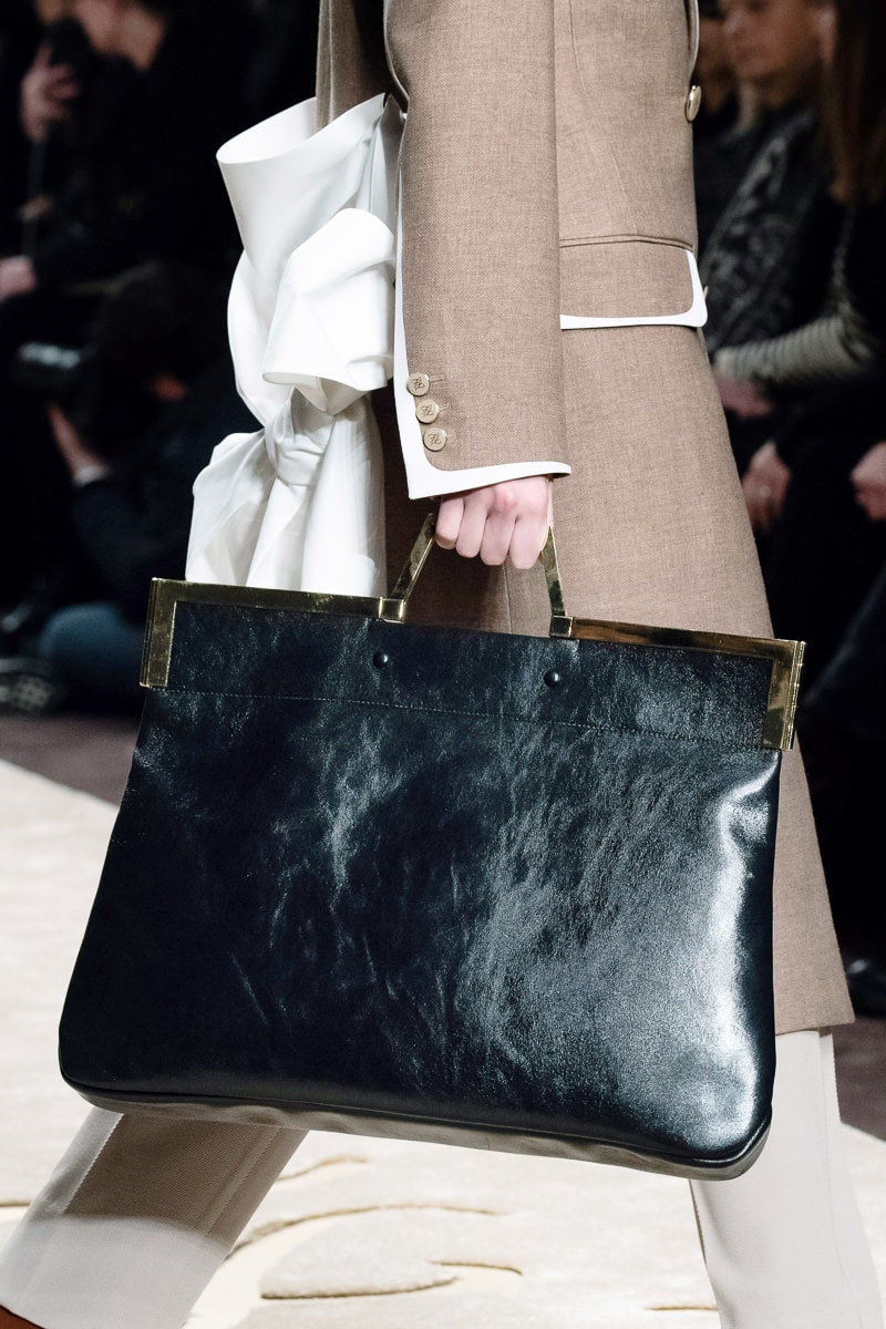 Fendi's Brand New Fall '22 Runway Bags - PurseBlog