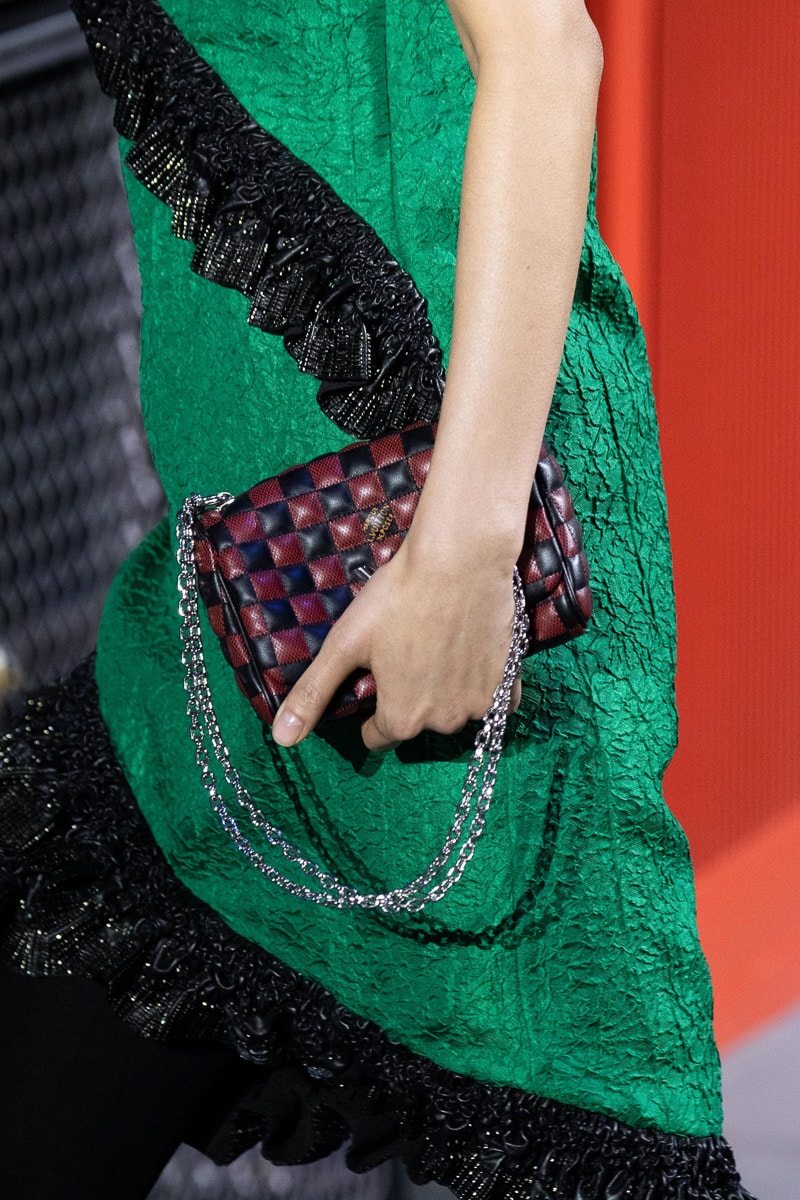 Louis Vuitton's Wildly Popular NéoNoé Now Comes in a Mini Version -  PurseBlog