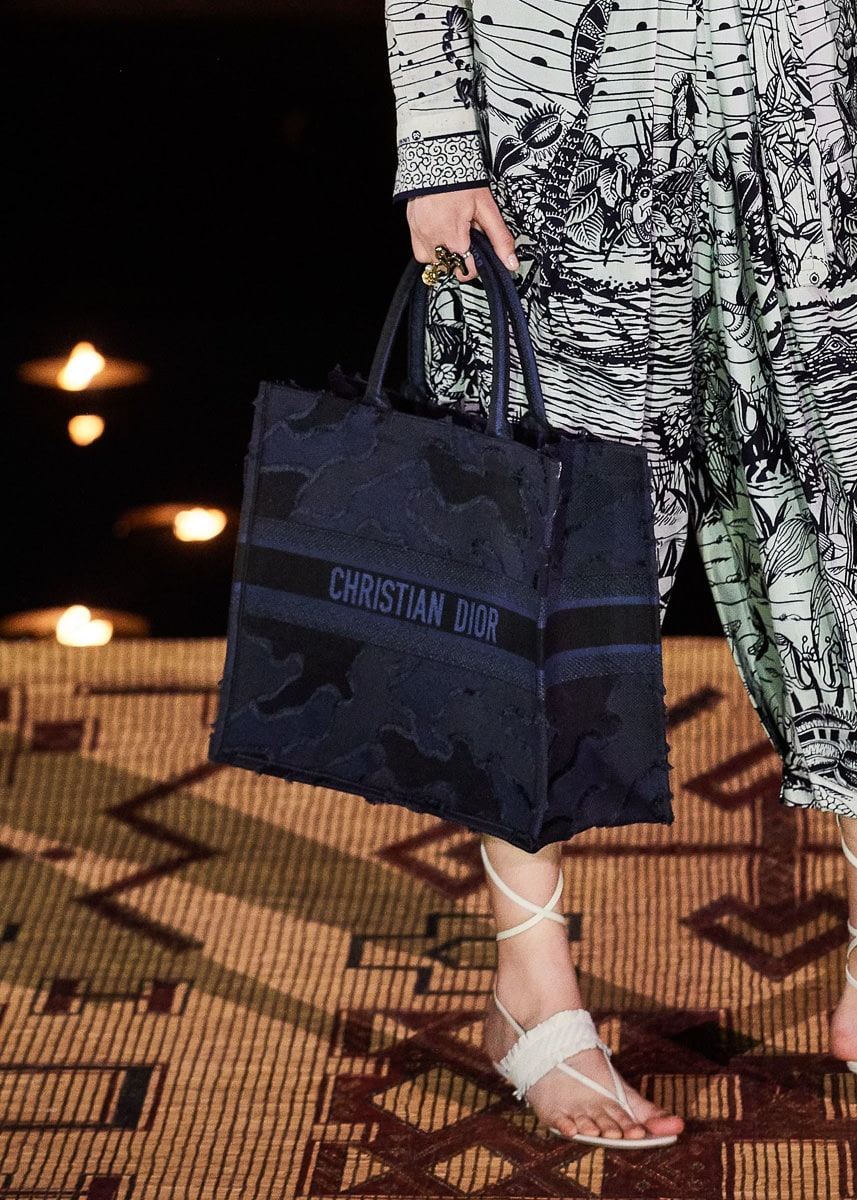 Dior tote bags 2020 cheap