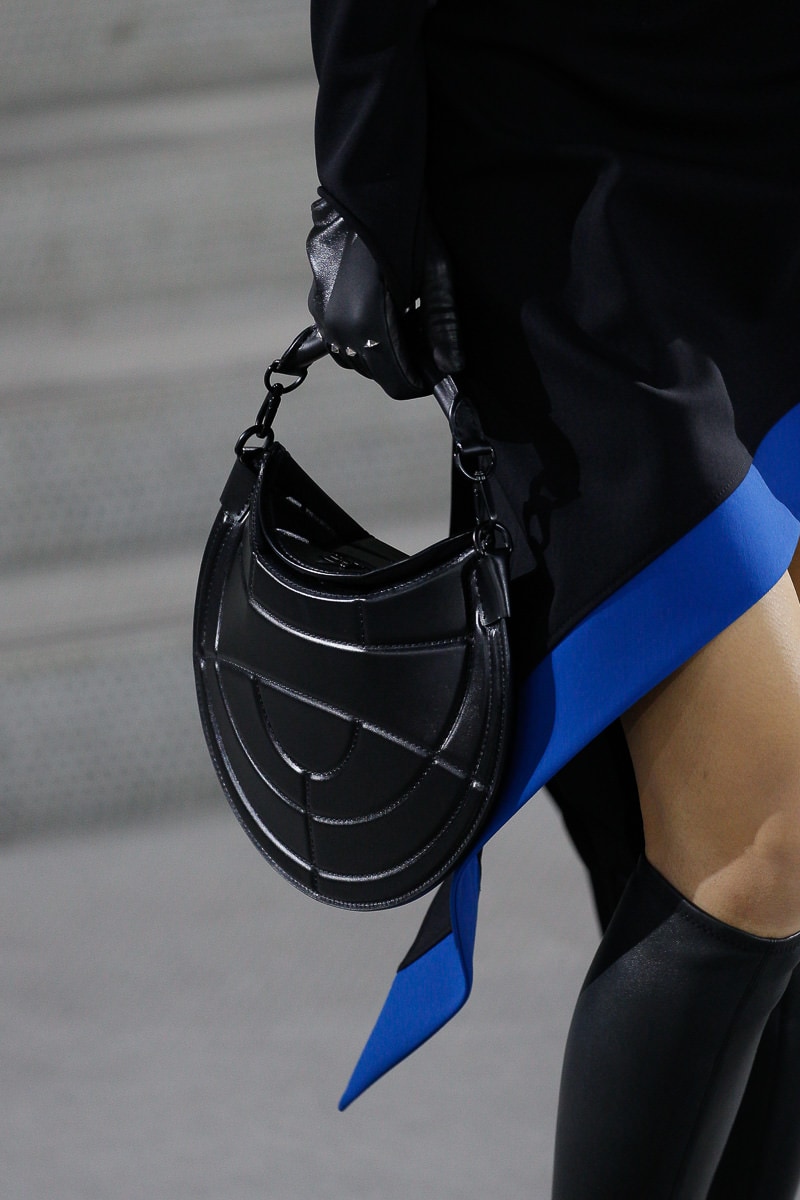 The Louis Vuitton Ellipse Bag is Back - PurseBlog