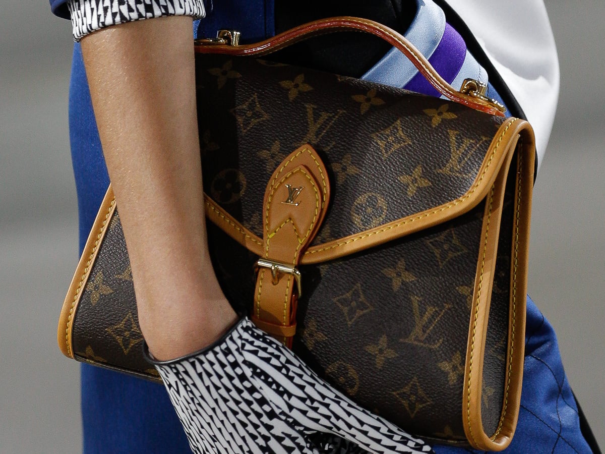 Louis Vuitton Presents its Cruise 2020 Bags in an Extraordinary Way - PurseBlog