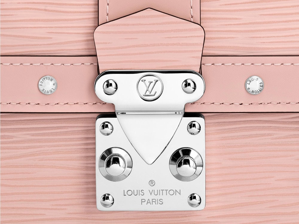 Louis vuitton online trunk chain wallet