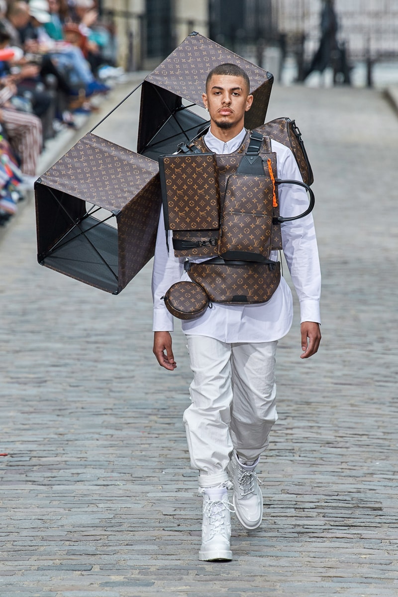 Louis Vuitton Fashion Show Bags For Men's Size 10