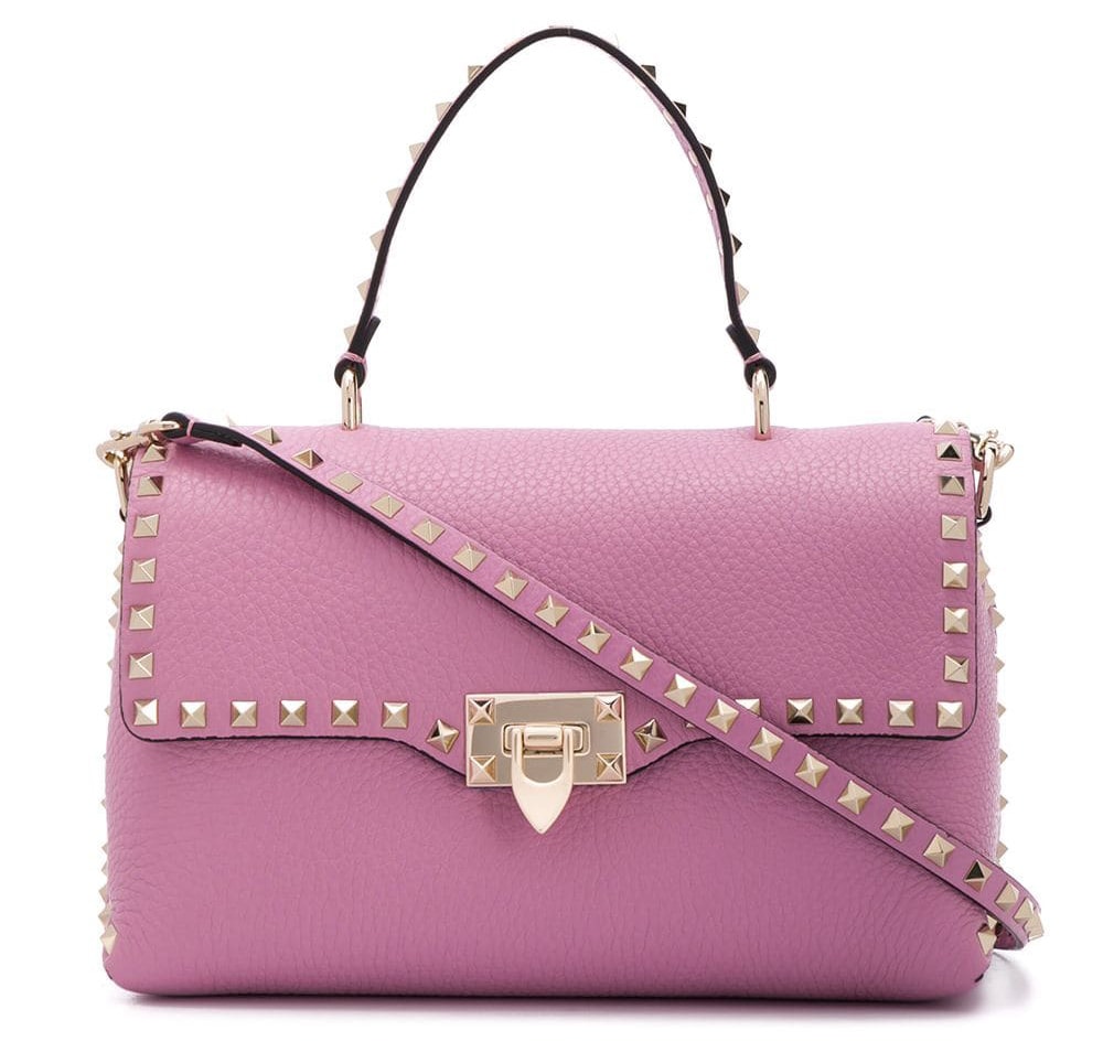 New purchase!! I've been looking for a light pink bag. I know