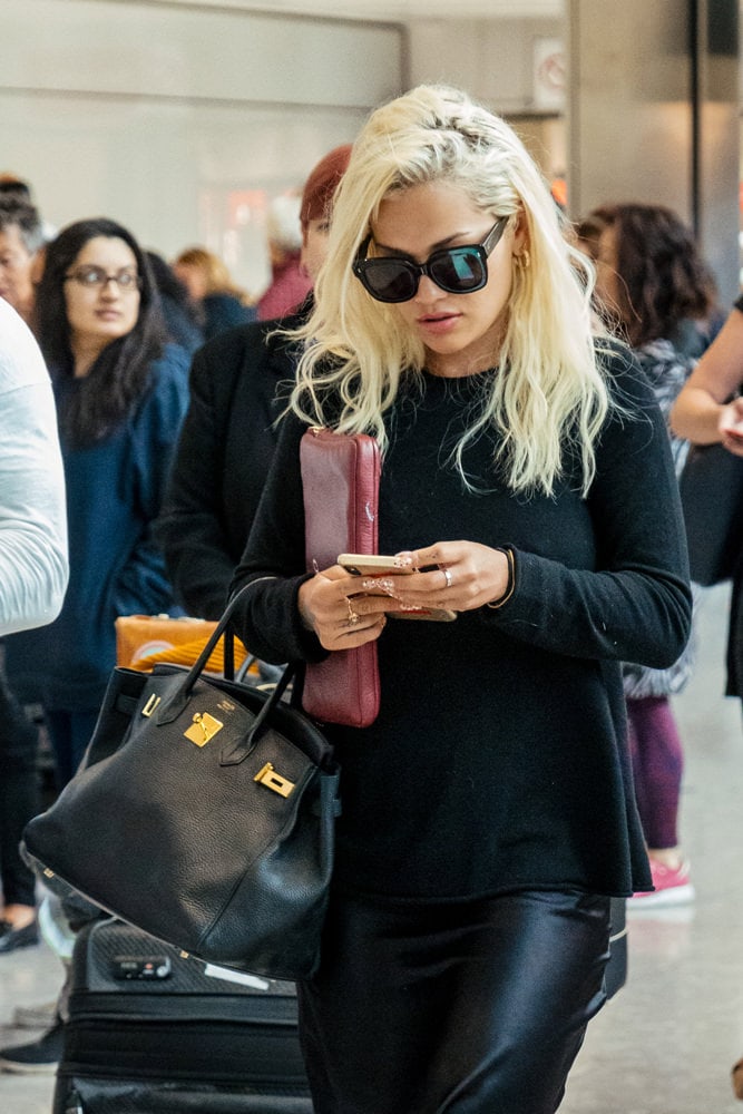 Celebs Saunter the Streets With Hermès, Chloé and More - PurseBlog