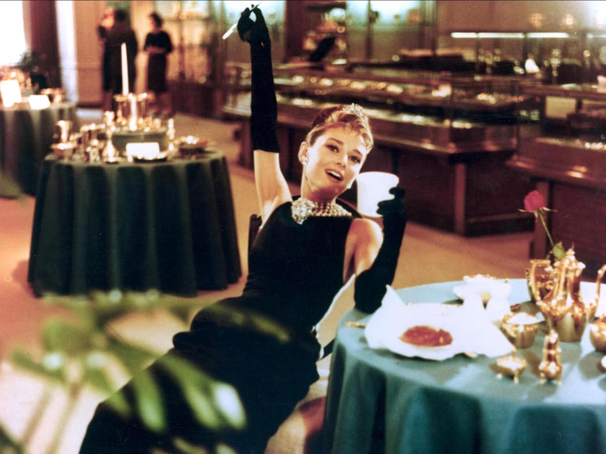 AUDREY HEPBURN, REDEFINING CLASSIC - Her personal style & handbags feat.  Givenchy, Hermes & LV 