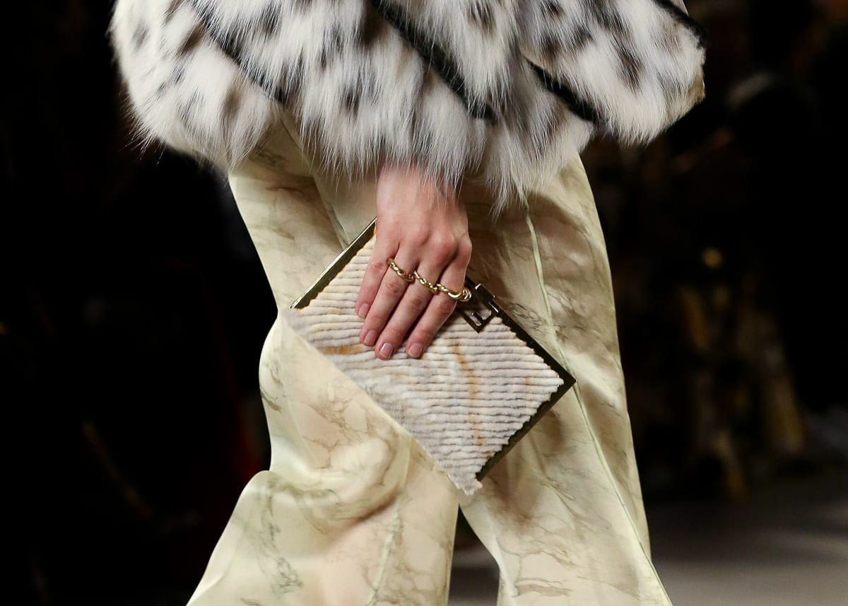 Fendi's Brand New Fall '22 Runway Bags - PurseBlog