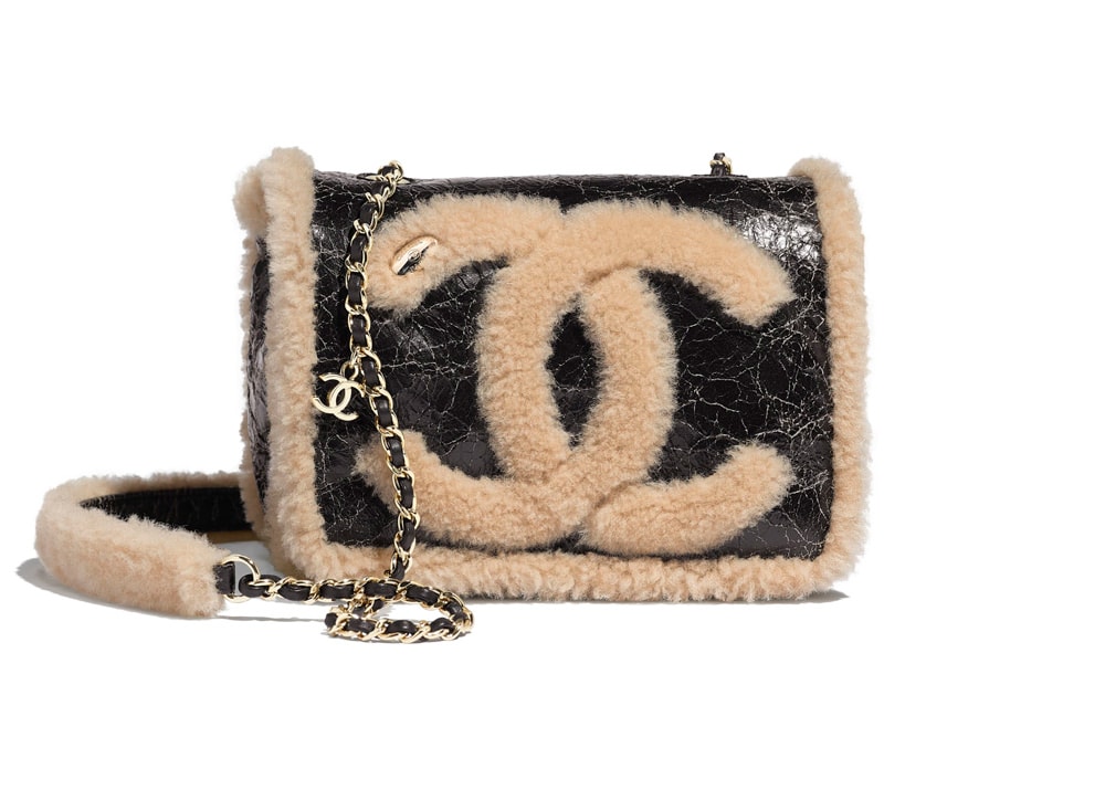 CHANEL HANDBAG (BLACK/SHERPA)