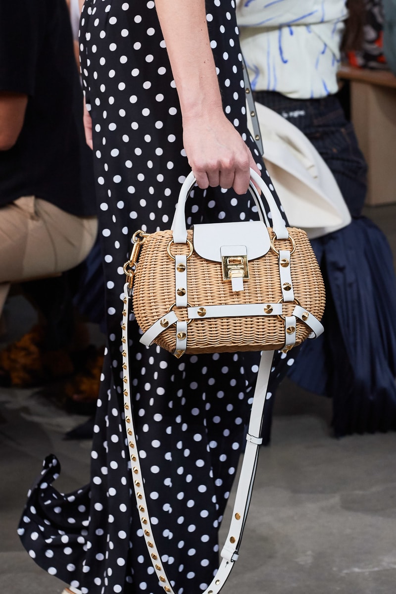 Michael Kors Bets Heavy on New Logo Hardware for Its Collection Spring 2020  Bags - PurseBlog