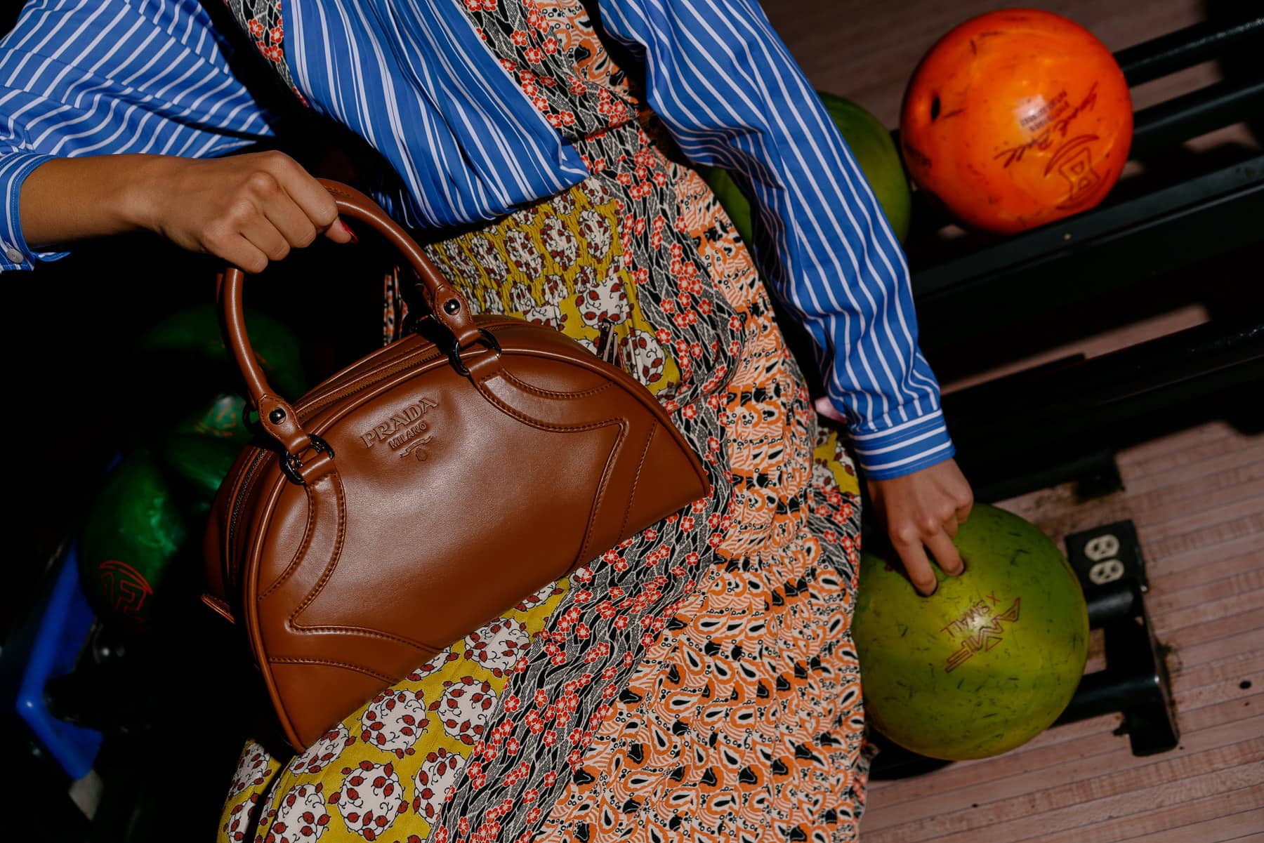 amf, Bags, Retro Bowling Ball Bag Vinyl Handbag Purse Red Handles Leather  Unique Shape