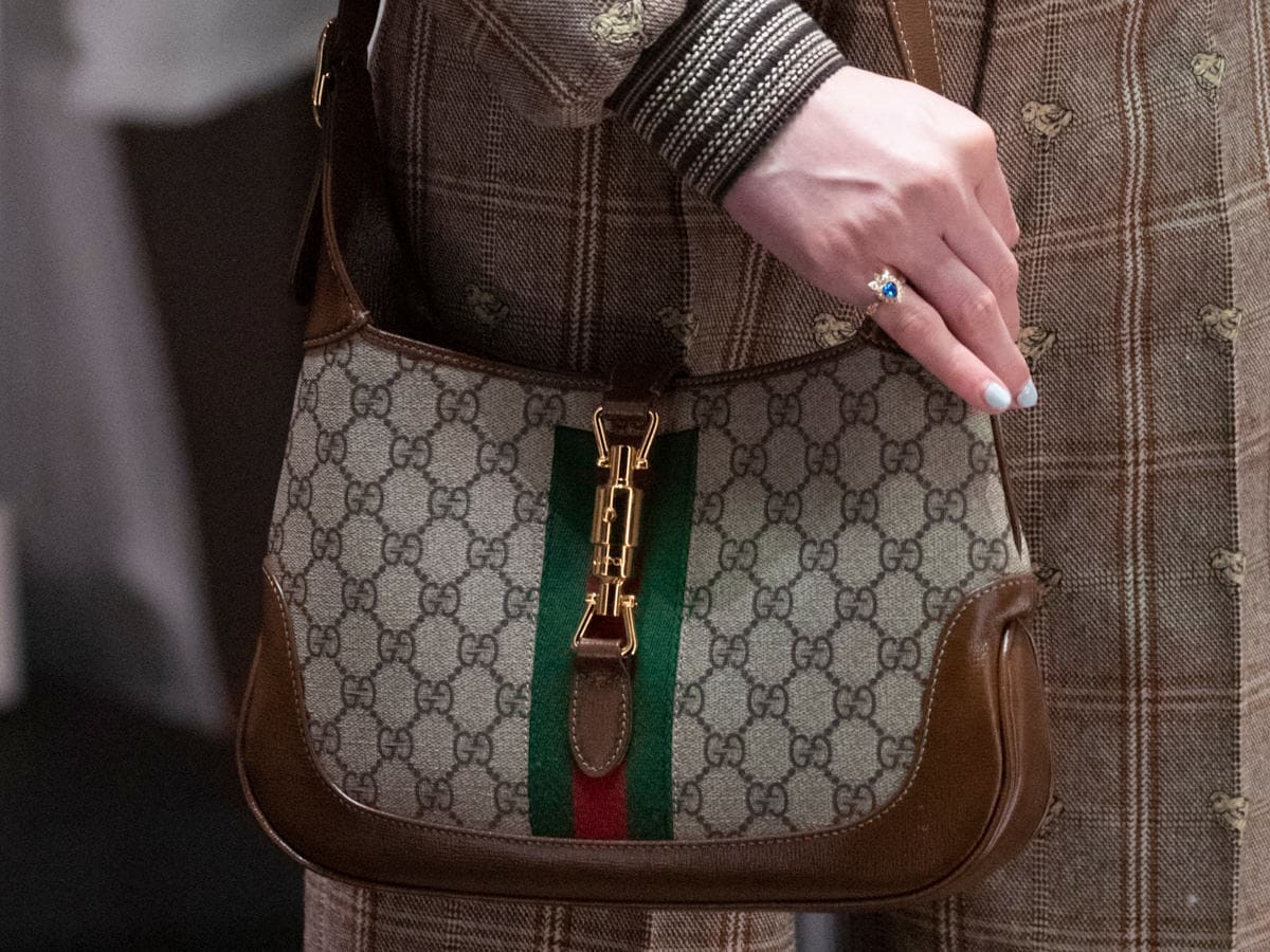 According to Gucci, the Hobo is Back for Fall 2020 - PurseBlog