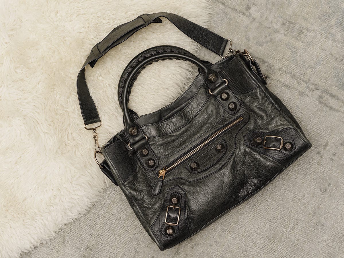 balenciaga giant city bag price