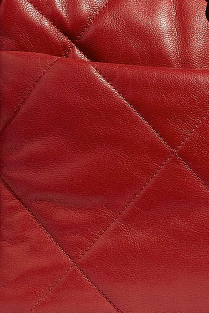 Chanel 19 leather handbag Chanel Red in Leather - 37515956