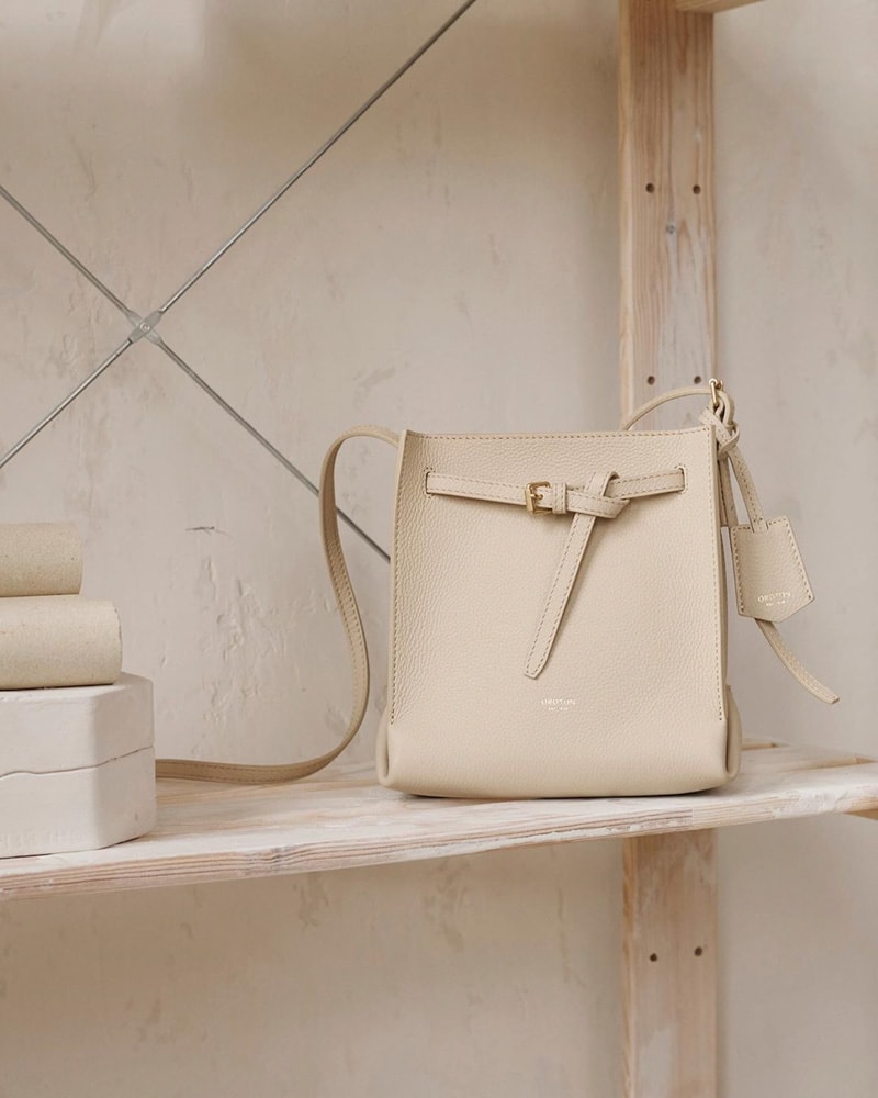 Oroton basket bag, Women's Fashion, Bags & Wallets, Cross-body Bags on  Carousell