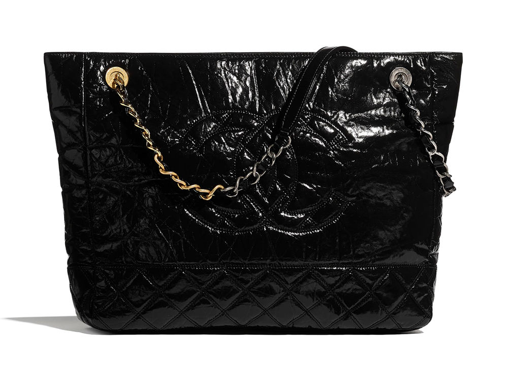 Chanel Mini Timeless shoulder bag in burgundy quilted leather
