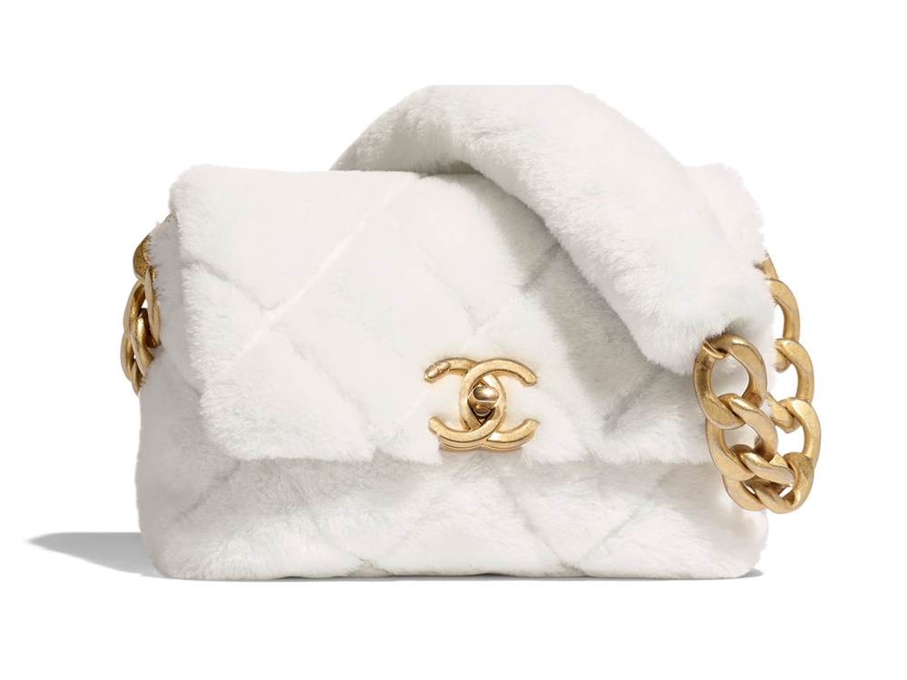 white chanel sling bag