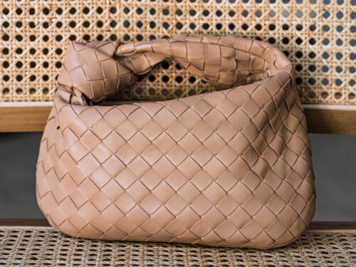 【BOTTEGA VENETA】Mini Jodie Bag Bottega-Veneta-Mini-Jodie-1-
