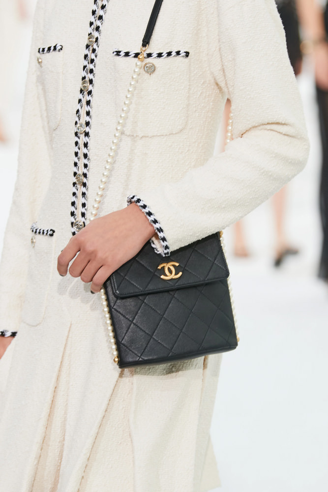 All Things Tiny Stole the Show at Chanel for Spring 2021 - PurseBlog