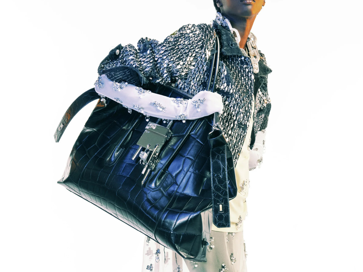 Matthew Williams Makes His Debut for Givenchy 26 Givenchy SS21.jpg 7