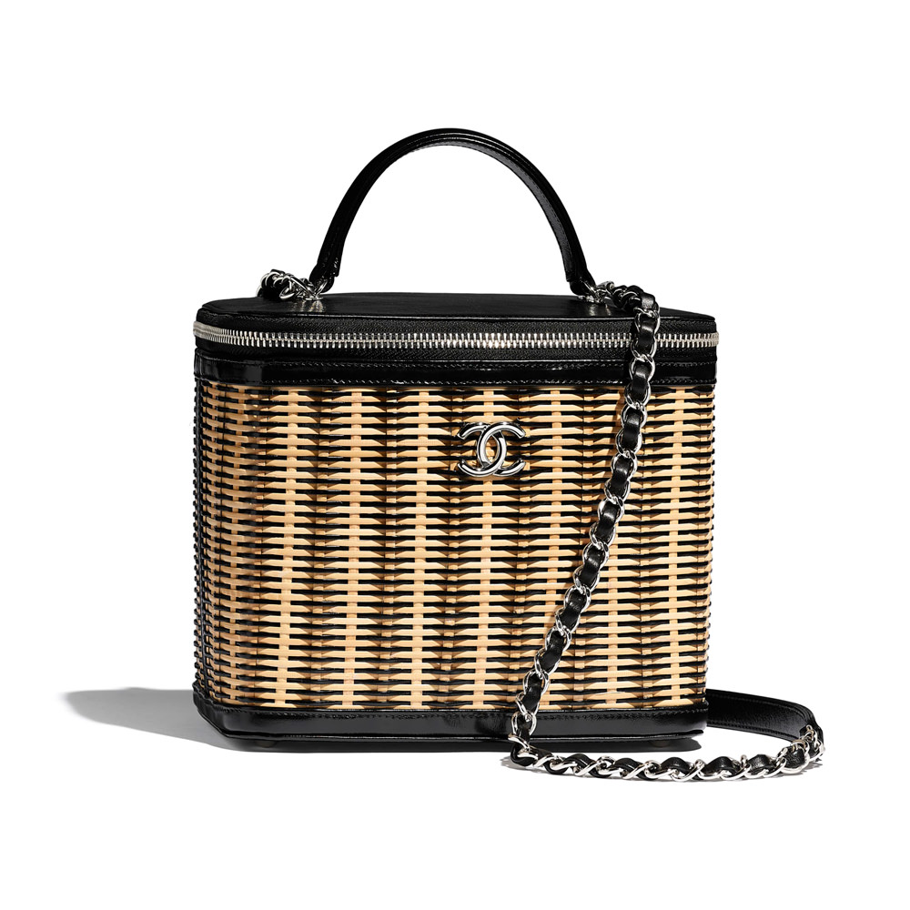 Chanel's Cruise 2021 Bags Just Hit Boutiques - PurseBlog