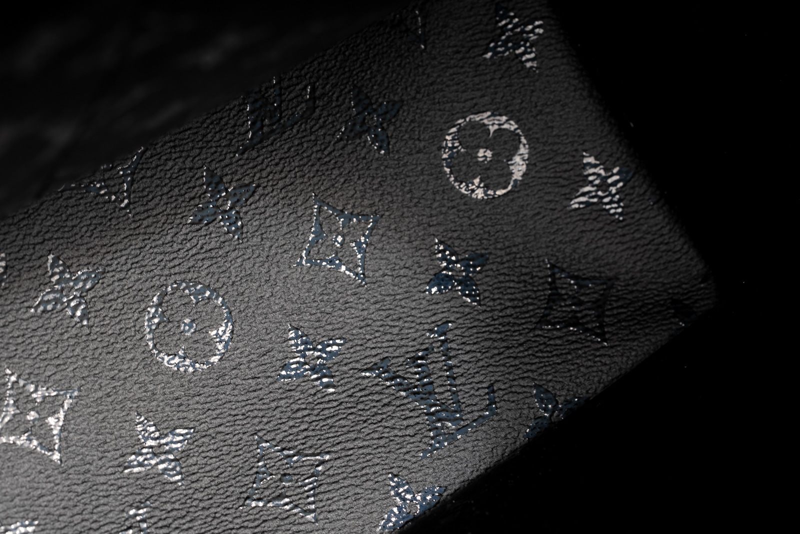 New Year, New Collaboration: Louis Vuitton x Urs Fischer - PurseBlog