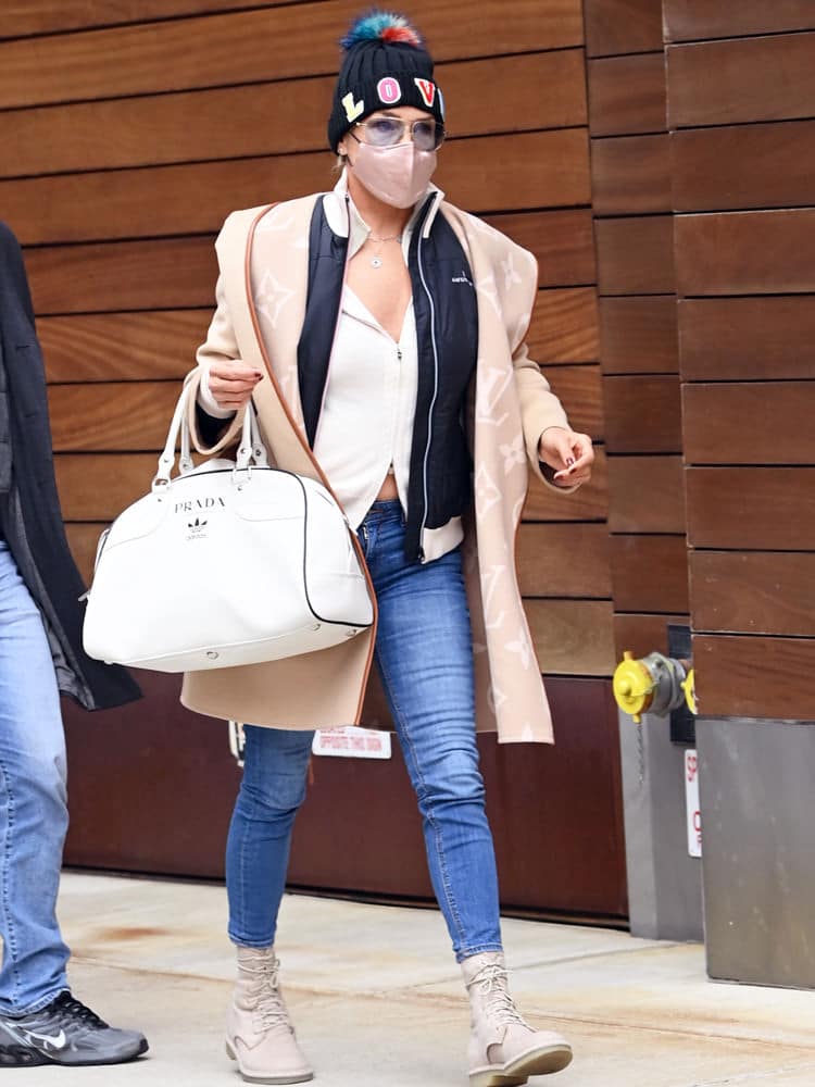 Valentino, Gucci, & Hermès & Chloé Bags were Big with Celebs This Week -  PurseBlog