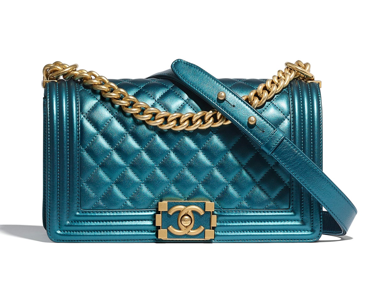 Chanel Pre-owned 2021-2023 Small 22 Shoulder Bag - Blue