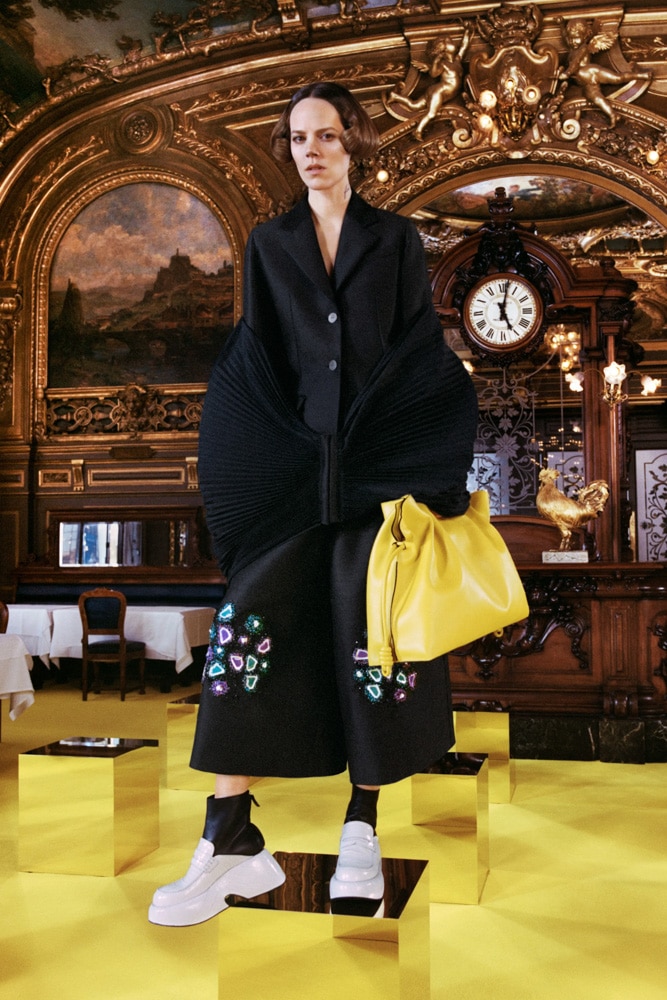 Loewe Spotlights Its Anagram Logo for Fall 2022