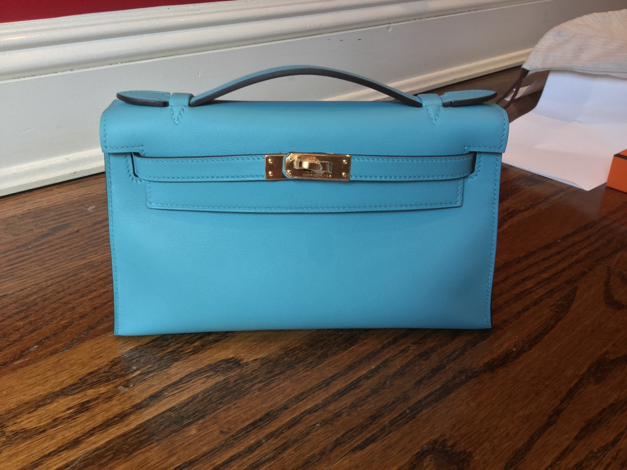 Kelly Pochette in Bleu St Cyr. photo via @The_Notorious_Pink