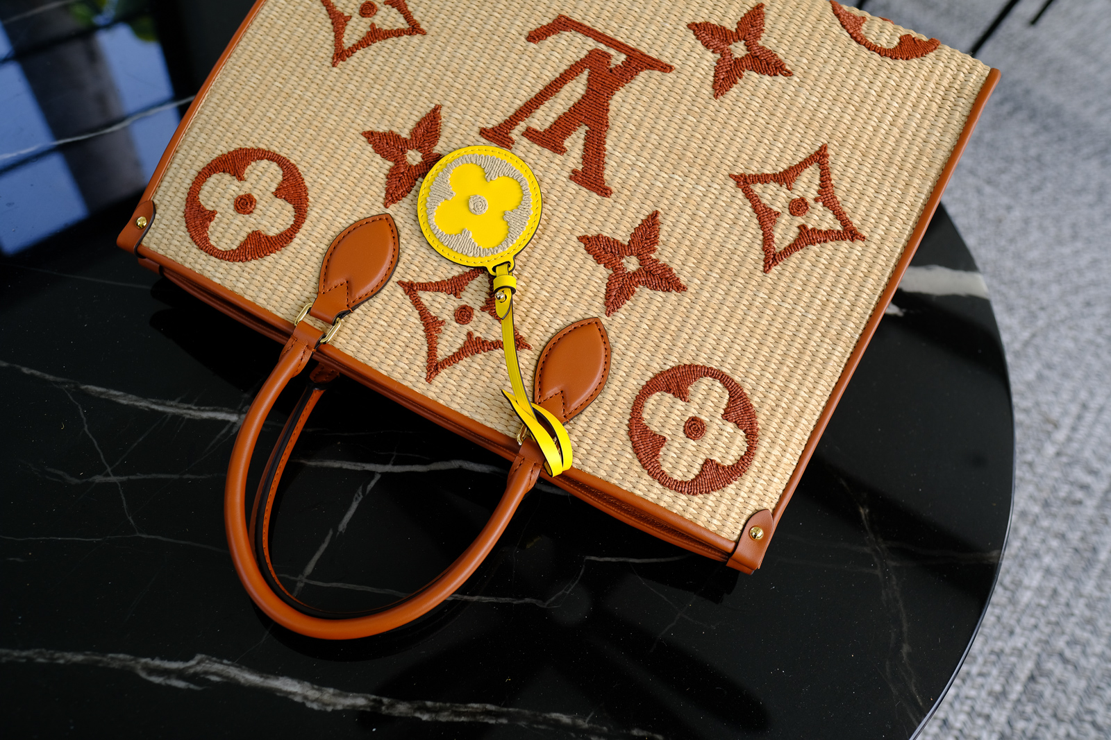 Review: Louis Vuitton Onthego - PurseBlog