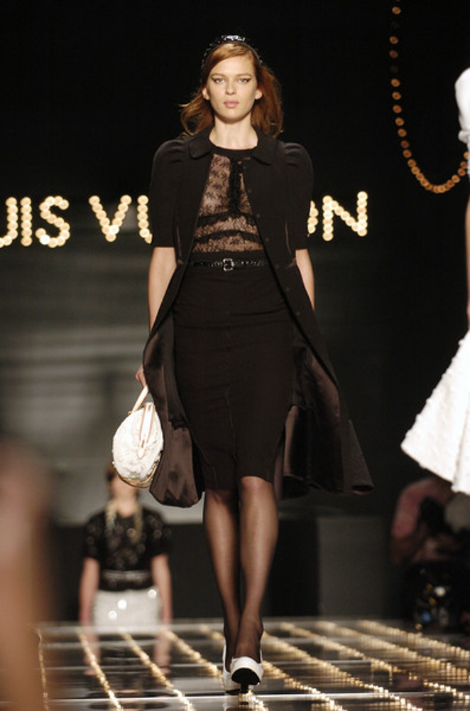 Throwback Thursday: An Ode to Louis Vuitton's Spring 2005 Bags - PurseBlog