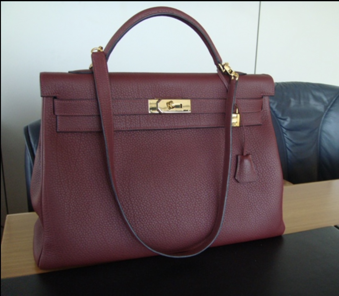 Review: Hermès Kelly Cut - PurseBlog