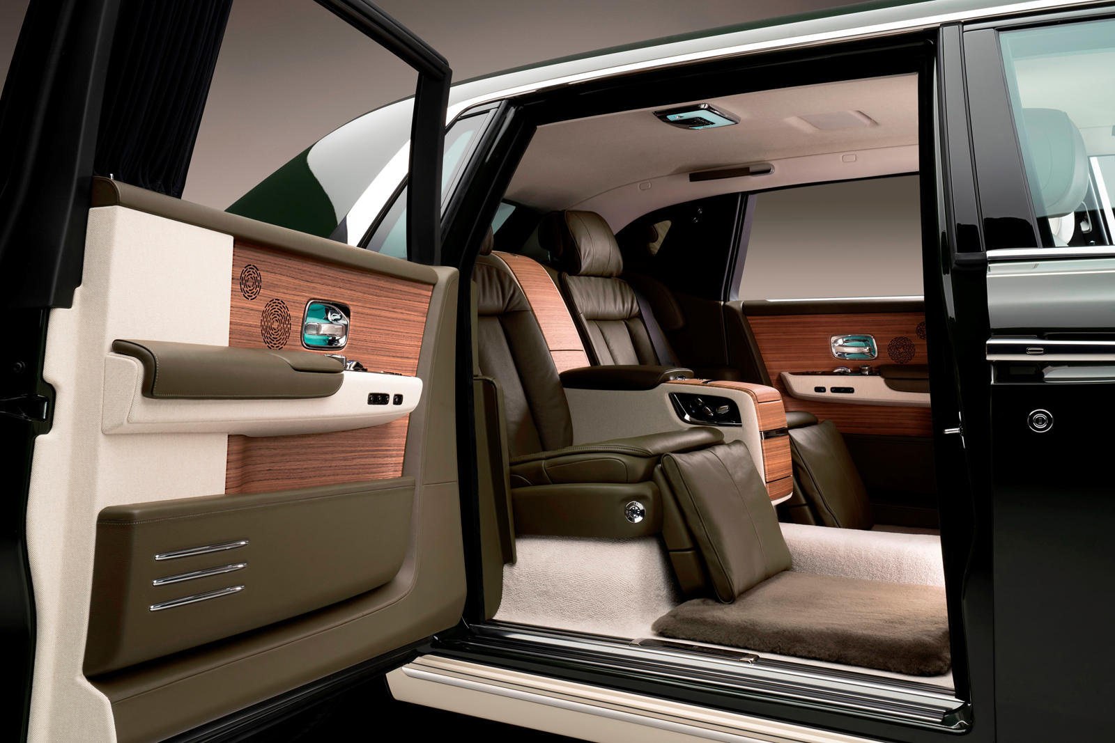 The Hermès Phantom Oribe interior. Photo via Rolls Royce.