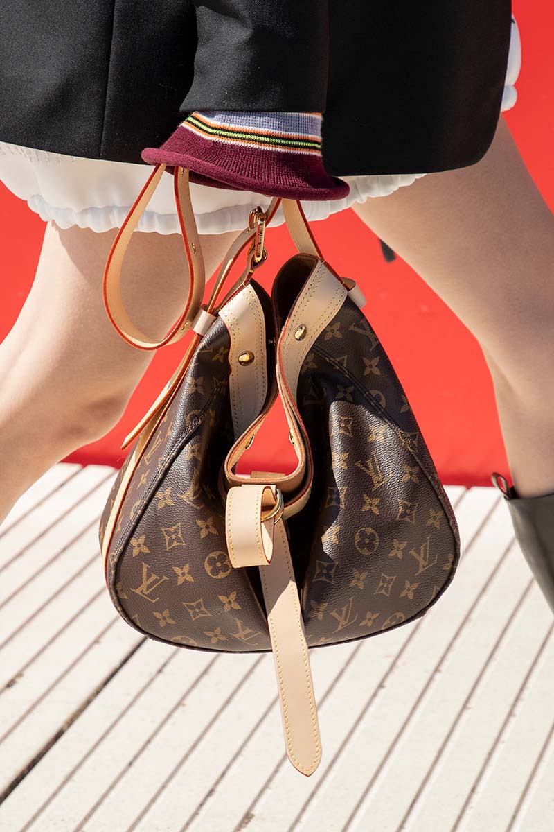 Louis Vuitton Women's Cruise 2022 Shows Optimism and Joyful Colors -  PurseBlog