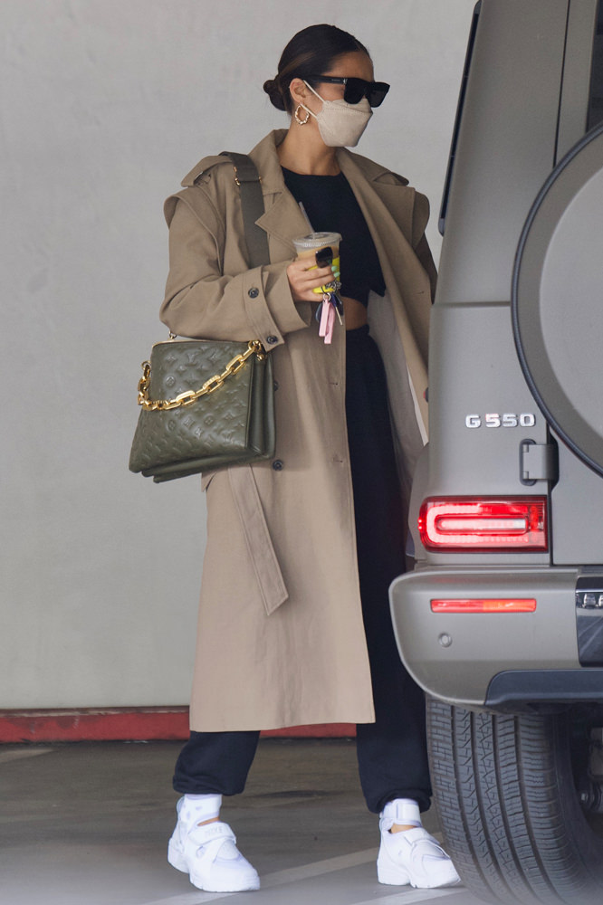 celebrities and the amazing lv coussin bag
