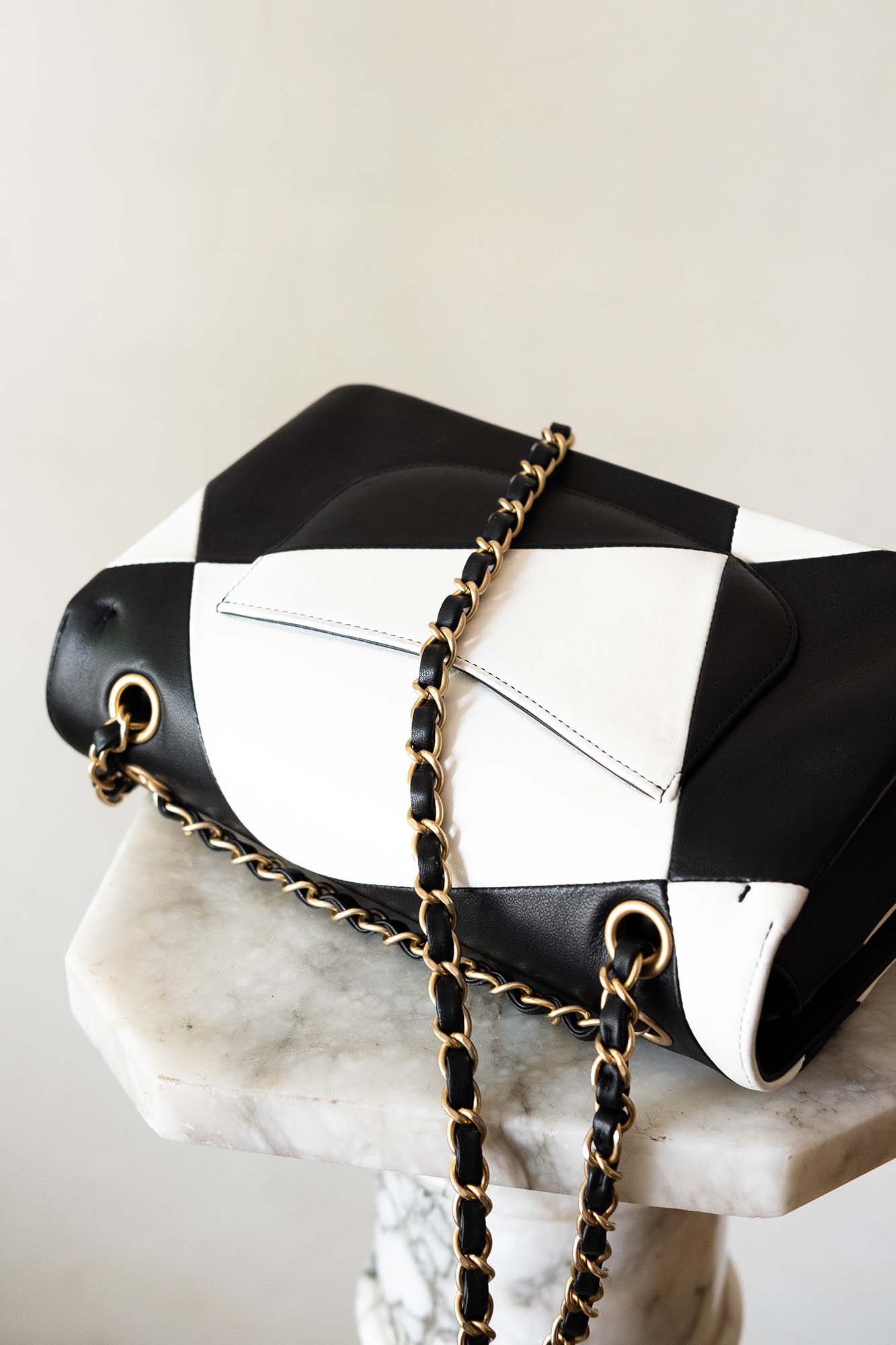 chanel bag white and black